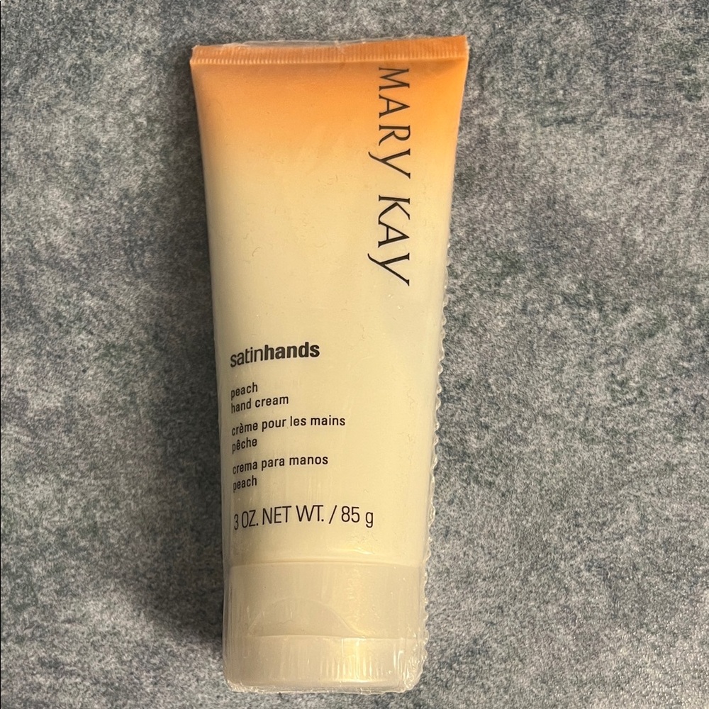 Mary Kay Satin Hands Peach Hand Cream